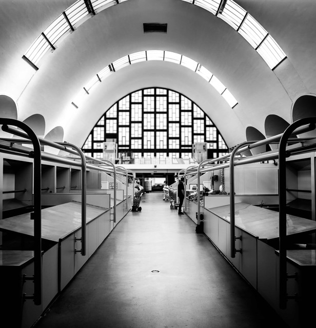 Dollhouse Decorating – For The Perfect Fabric Think Color, Pattern and Weight