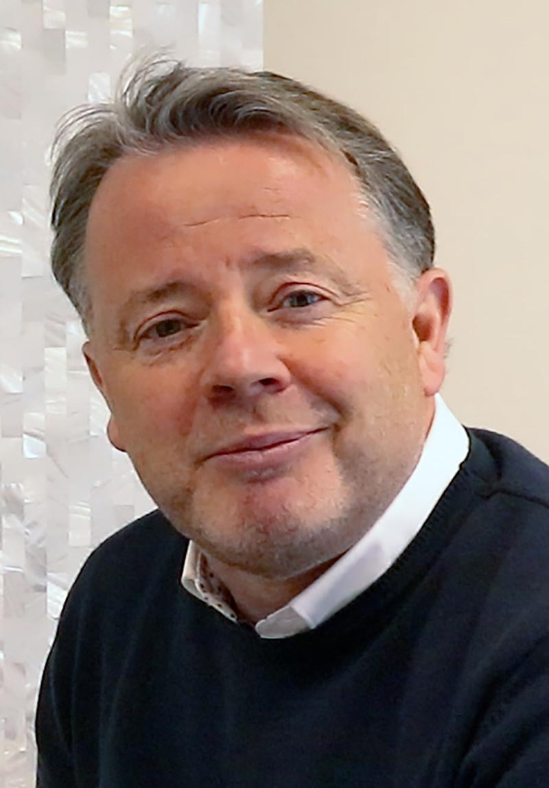 Siminetti unveils iridescent decorative panelling range inspired by plants